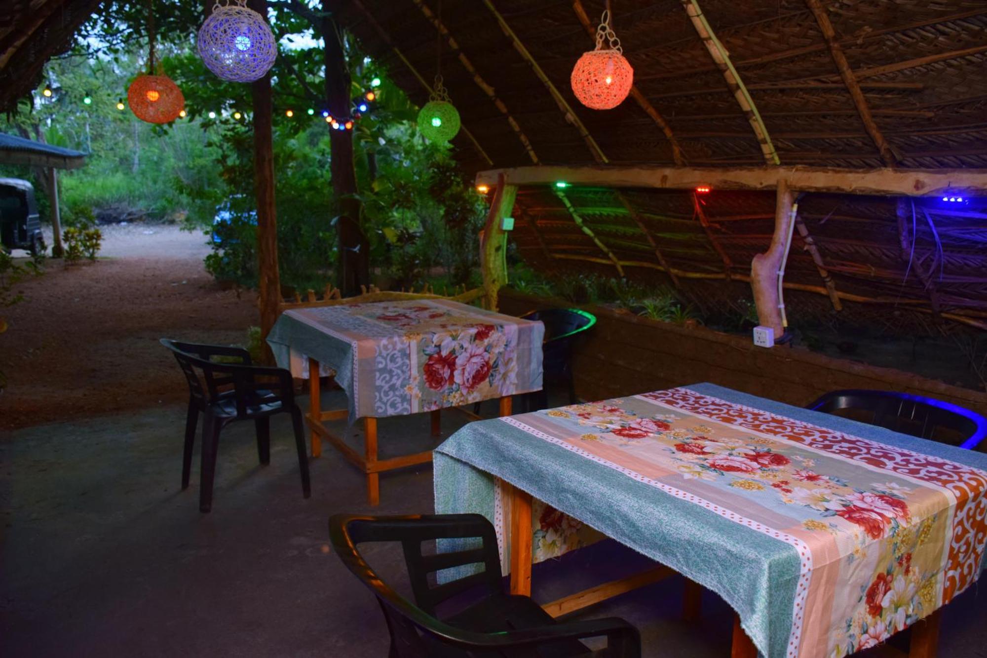 Apartamento Akash Treehouse Sigiriya Exterior foto